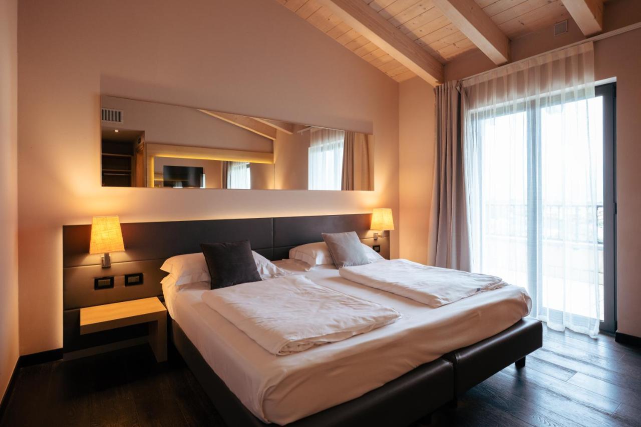 Villa Luisa Resort & Luxury Apartments Сан-Феличе-дель-Бенако Экстерьер фото