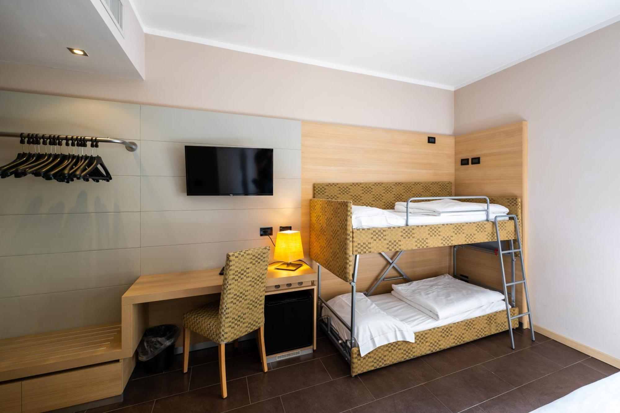 Villa Luisa Resort & Luxury Apartments Сан-Феличе-дель-Бенако Экстерьер фото